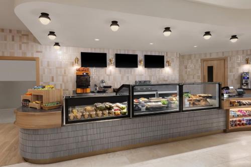 Mad på hotellet eller i nærheden