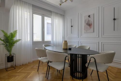 Timeless Plaka Retreat