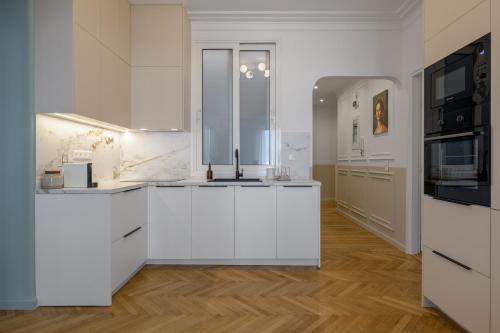 Timeless Plaka Retreat