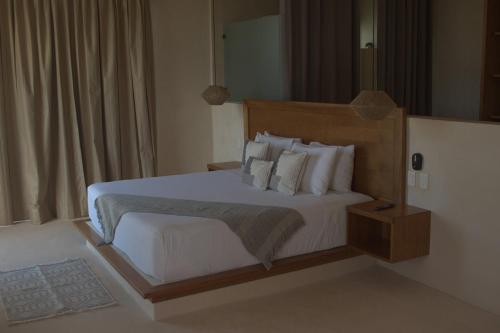 Postel nebo postele na pokoji v ubytování Joanza by ÓOL Hotels