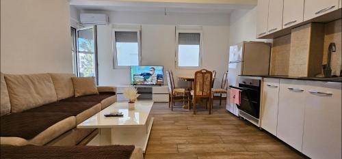 Bulevar Apartments