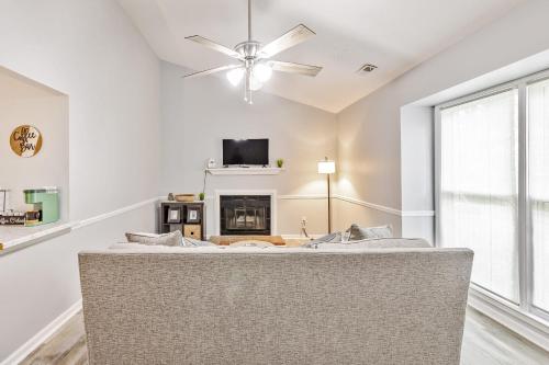 Et tv og/eller underholdning på No Place Like Homeplace