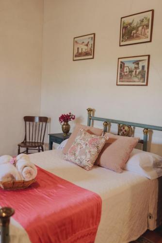 Una cama o camas en una habitación de Hacienda de Comodejé