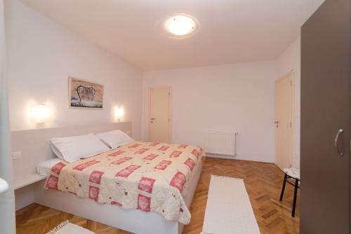 Apartment Kampor 15310a