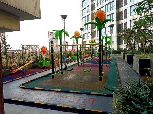 MantaakにあるApartement di Kemayoran Jakarta Utara, Free WIFIの中庭