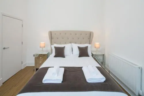 Edinburgh Castle Apartments photo 20