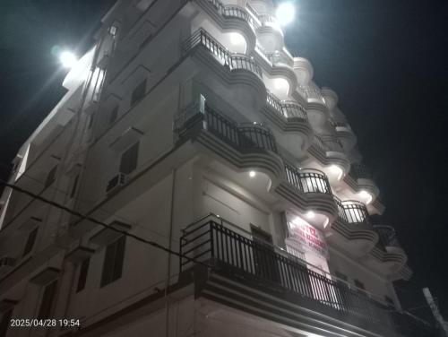 O edifício em que o hotel se localiza