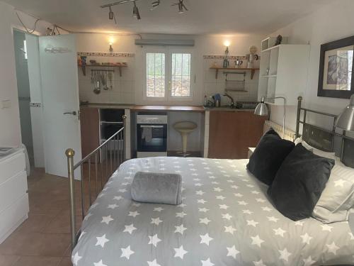 Foto dalla galleria di retreat studio a Santa Eularia des Riu