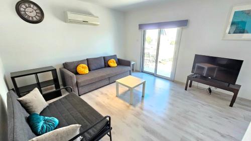 Molos city centre living