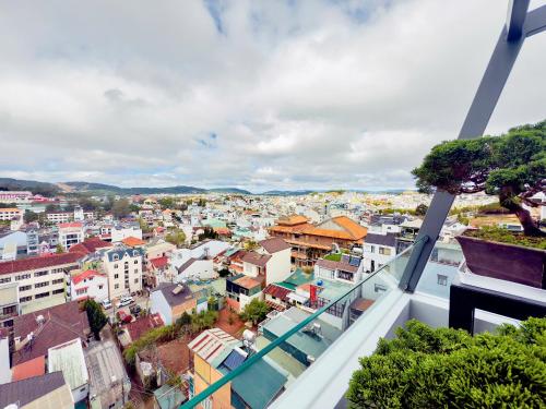Landskap semula jadi dekat dengan apartmen