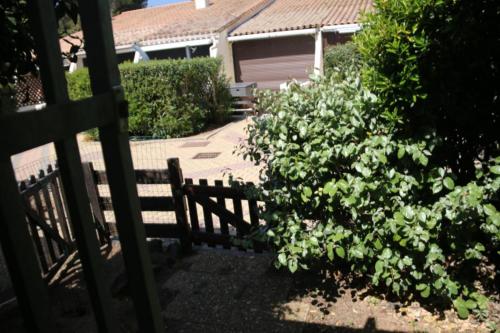 Villa 113, Heliovillage au village naturiste