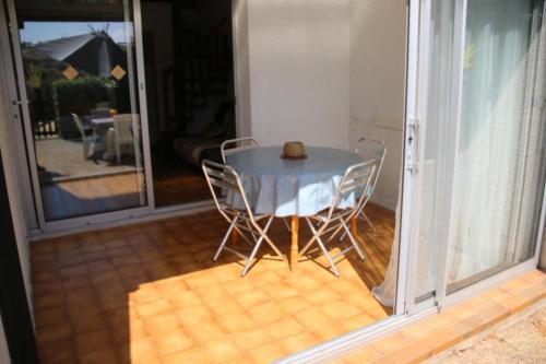Villa 113, Heliovillage au village naturiste