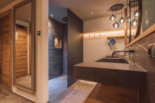 Kuchyň nebo kuchyňský kout v ubytování Hotel Fürstenhof