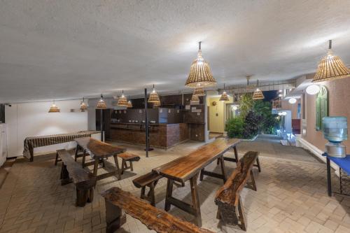 Εστιατόριο ή άλλο μέρος για φαγητό στο Echor Avontade Pool Villas Anjuna Goa