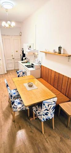 Sobieski Sigmund Freud Apartment