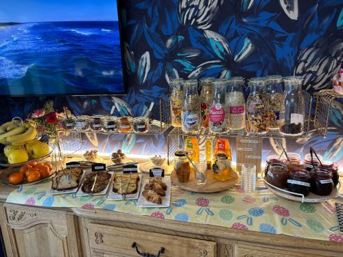 Jídlo v hotelu nebo okolí