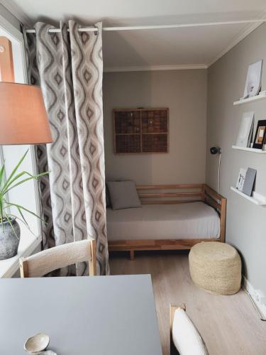 Χώρος καθιστικού στο Cozy apartment centrally located in the middle of the city