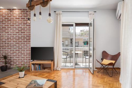 Acropolis Atmospheric Apartment