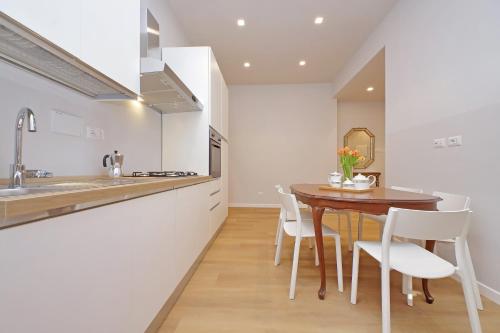 4BNB - Flaminio Modern Apartment