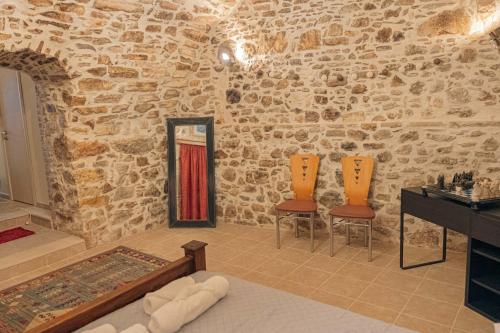 Ένα ή περισσότερα κρεβάτια σε δωμάτιο στο Luxury Medieval Residence