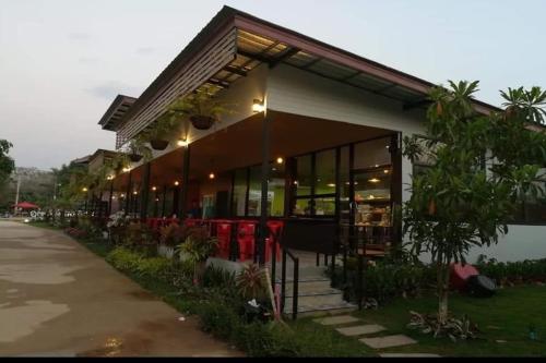 Zahrada ubytování Phra Chan Khiang Dao Resort