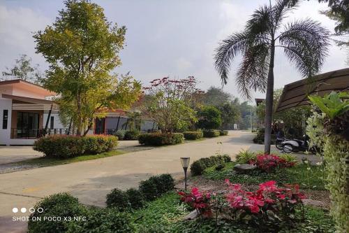 Zahrada ubytování Phra Chan Khiang Dao Resort