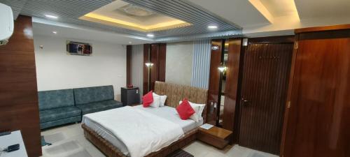 Gallery image of Hotel Prince Palace in Ratlām
