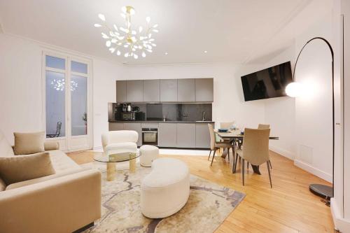 Superb apartment with terrace 2BR 4P Trocadero