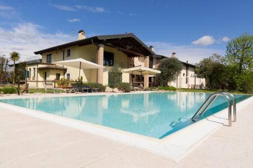 agriturismo" il glicine bianco"