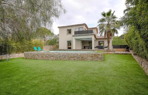 Beautiful Villa Mougins quiet heated pool