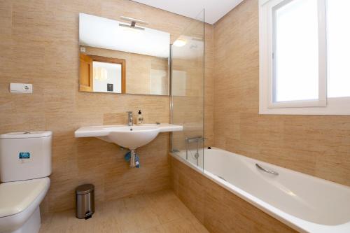Estepona West Townhouse LOBON