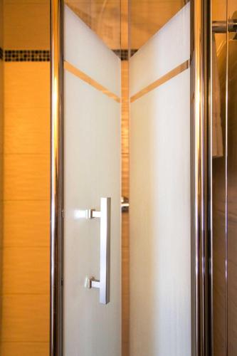 Bilik mandi di Residence - Cityzen - Geneve