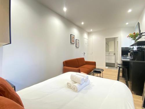 GuestReady - Warm and Stylish Nest in the 13th