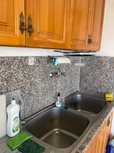 Dapur atau dapur kecil di Ocean breeze guest room