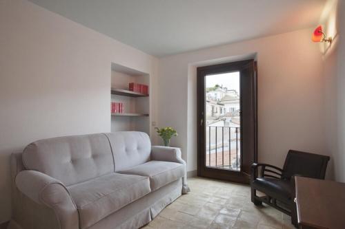 Laurina F3 terrace for family - LOCAPPART