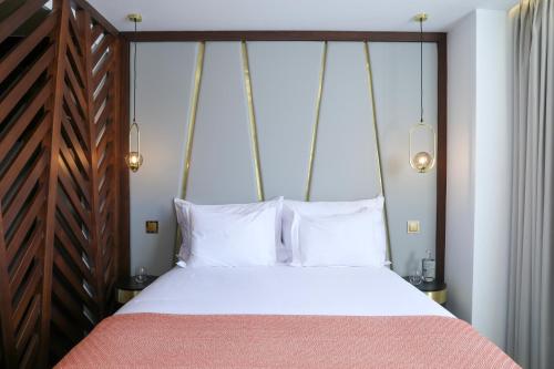 Vincci Alfama — Bedroom