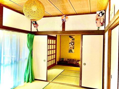 Fotografie z fotogalerie ubytování RelaxYN 最大7名 温かみのある和室を一軒貸切り 富士急ハイランドまで車で5分 v destinaci Fudžijošida
