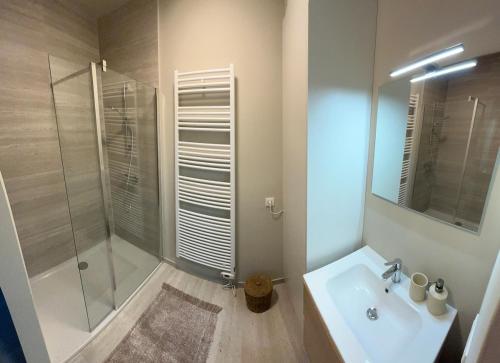 Un baño de Sleepy Monkey