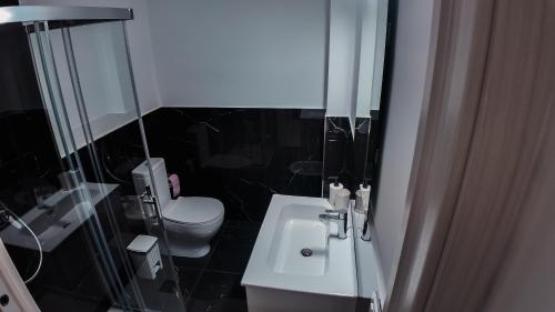 Ένα μπάνιο στο Maison Matilda 1
