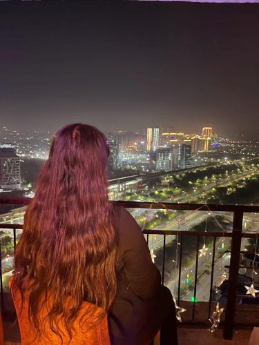 Φωτογραφία από το άλμπουμ του Palm Breeze Luxury Studio Apartment σε Noida