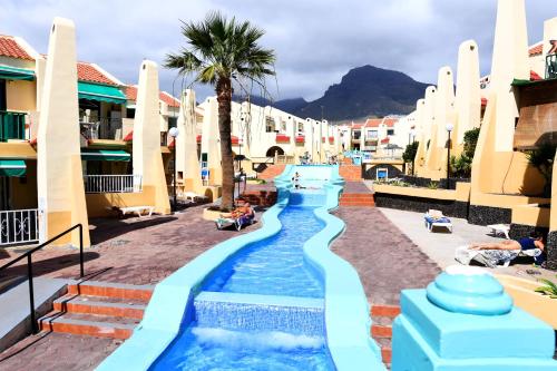 Excelent location 5 min to the beach