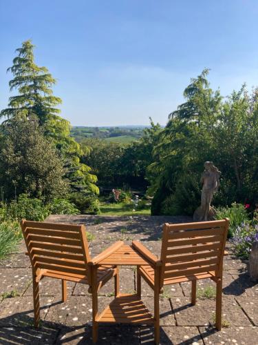 Gallery image of Yellowstone, The Garden Apartment in Radstock