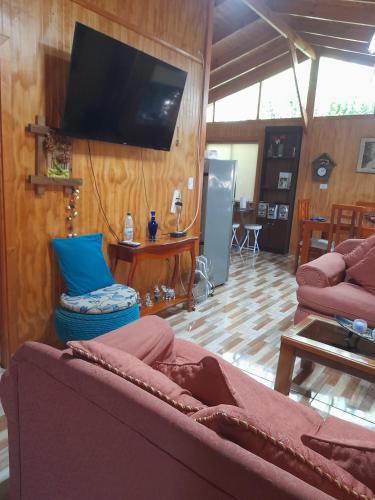 Телевизор и/или развлекательный центр в Casa de campo Santa Cruz
