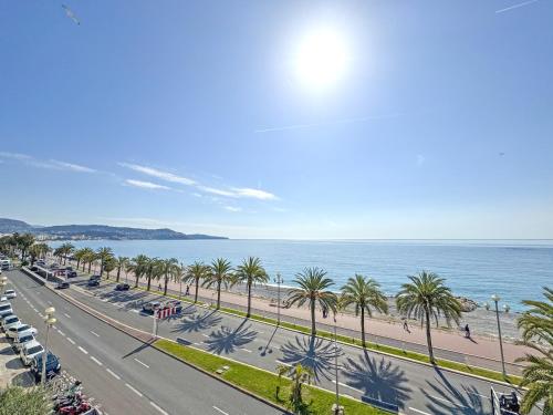Sea Front Holiday Saphir