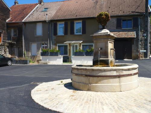 Gite La Fontaine Proche route des vins de Côte d'Or, Circuit Prenois