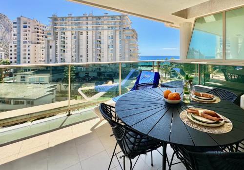 Balkoni atau teres di Clubrent - Edificio Larimar, magnífico piso