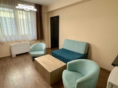 Villa Eleni Apartments Skopjeにあるシーティングエリア