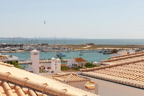 Afbeelding uit fotogalerij van B28 - Stylish Typical House in Lagos