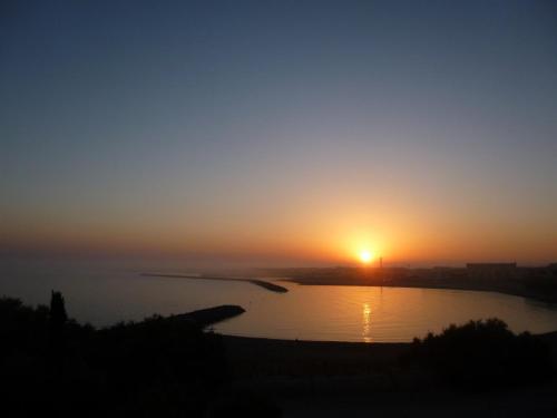 2 pièces climatisé avec terrasse en front de mer à Sète - FR-1-472A-273