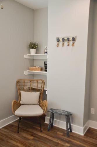 Φωτογραφία από το άλμπουμ του Waterfront Home 3BR King bed Private Dock σε Smyrna